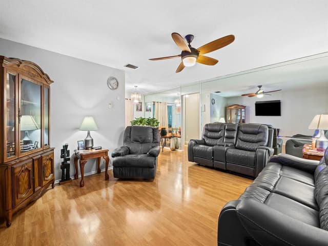 210 NW 25TH Court, Pompano Beach FL 33064 - Pompano Beach, FL - Photo 4