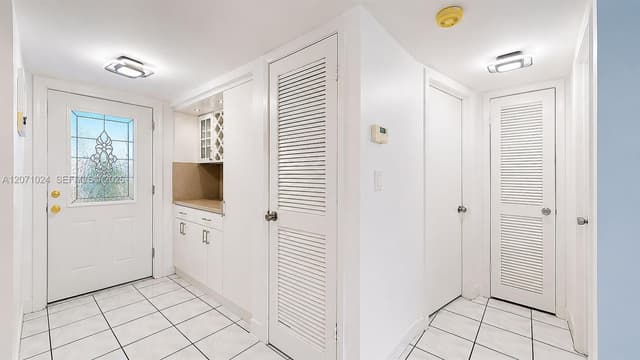 8500 Sunrise Lakes Blvd # 201, Sunrise FL 33322 - Sunrise, FL - Photo 6