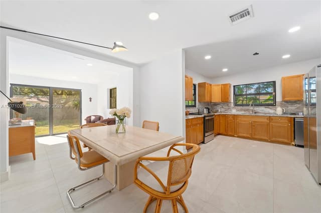 638 NE 141st St, North Miami FL 33161 - North Miami, FL - Photo 7