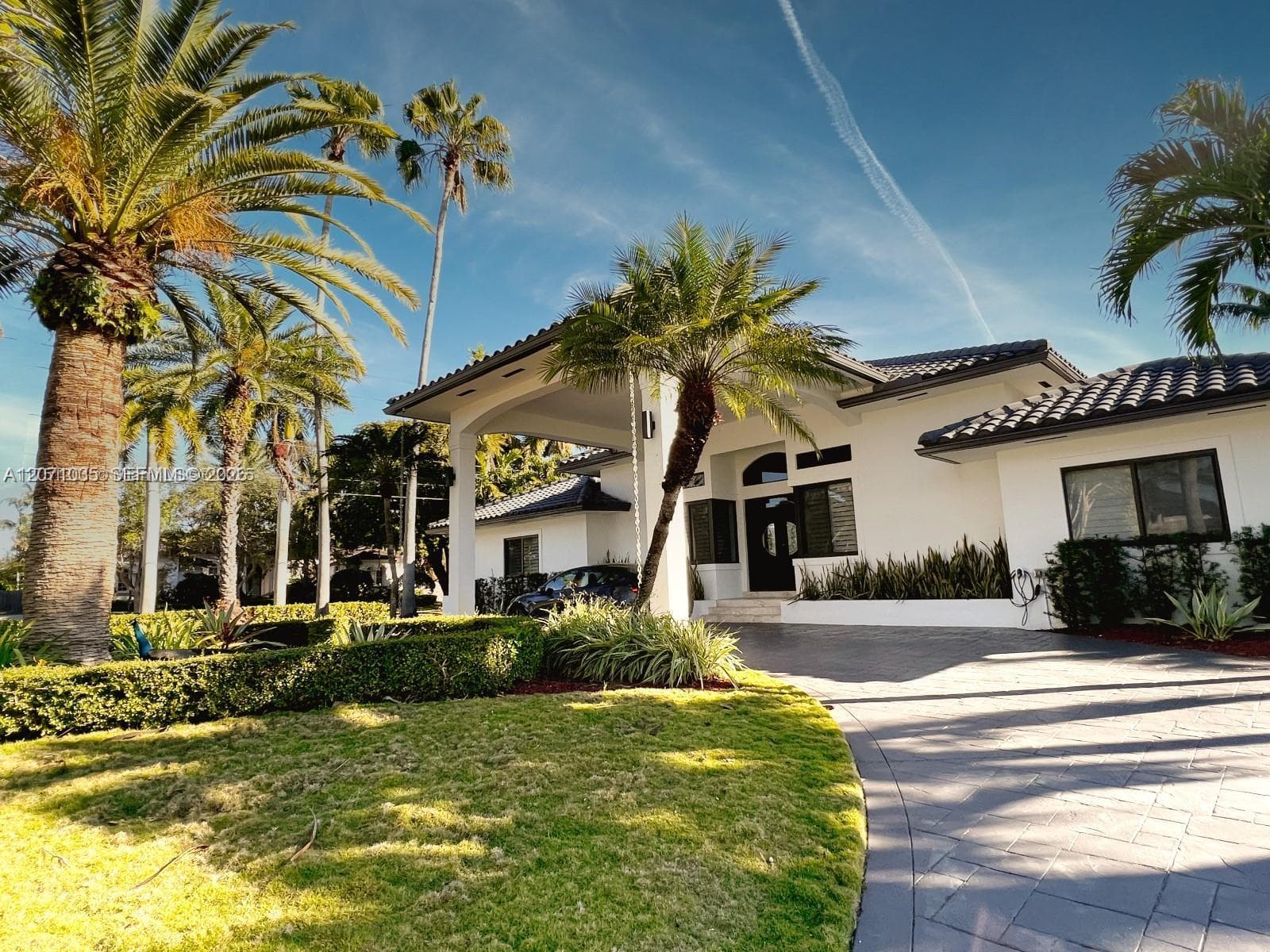 17615 SW 80th, Palmetto Bay FL 33157 - Palmetto Bay, FL - Photo 1