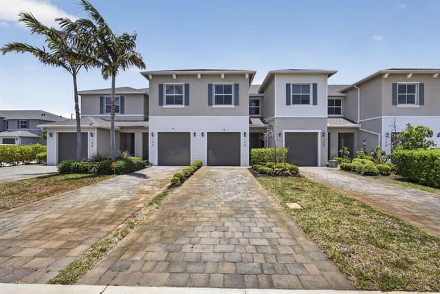 160 BANDOL Street, Riviera Beach FL 33404 - Riviera Beach, FL - Photo 2