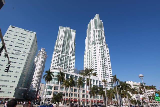 244 Biscayne Blvd # 1707, Miami FL 33132 - Miami, FL - Photo 2