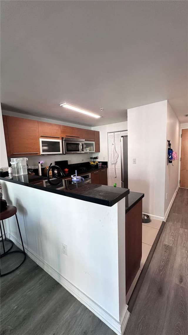 244 Biscayne Blvd # 1707, Miami FL 33132 - Miami, FL - Photo 5