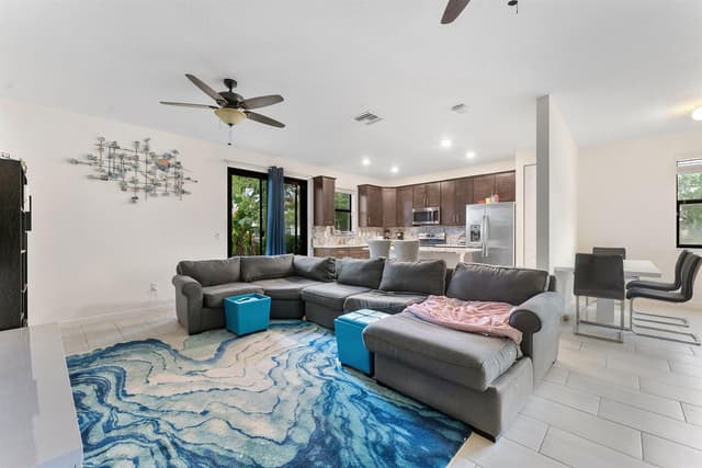 5295 Santa Maria Avenue, Boynton Beach FL 33436 - Boynton Beach, FL - Photo 6
