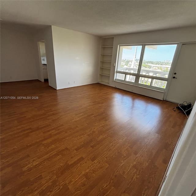 2500 NE 48th Ln # 806, Fort Lauderdale FL 33308 - Fort Lauderdale, FL - Photo 6