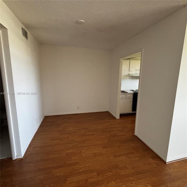 2500 NE 48th Ln # 806, Fort Lauderdale FL 33308 - Fort Lauderdale, FL - Photo 7