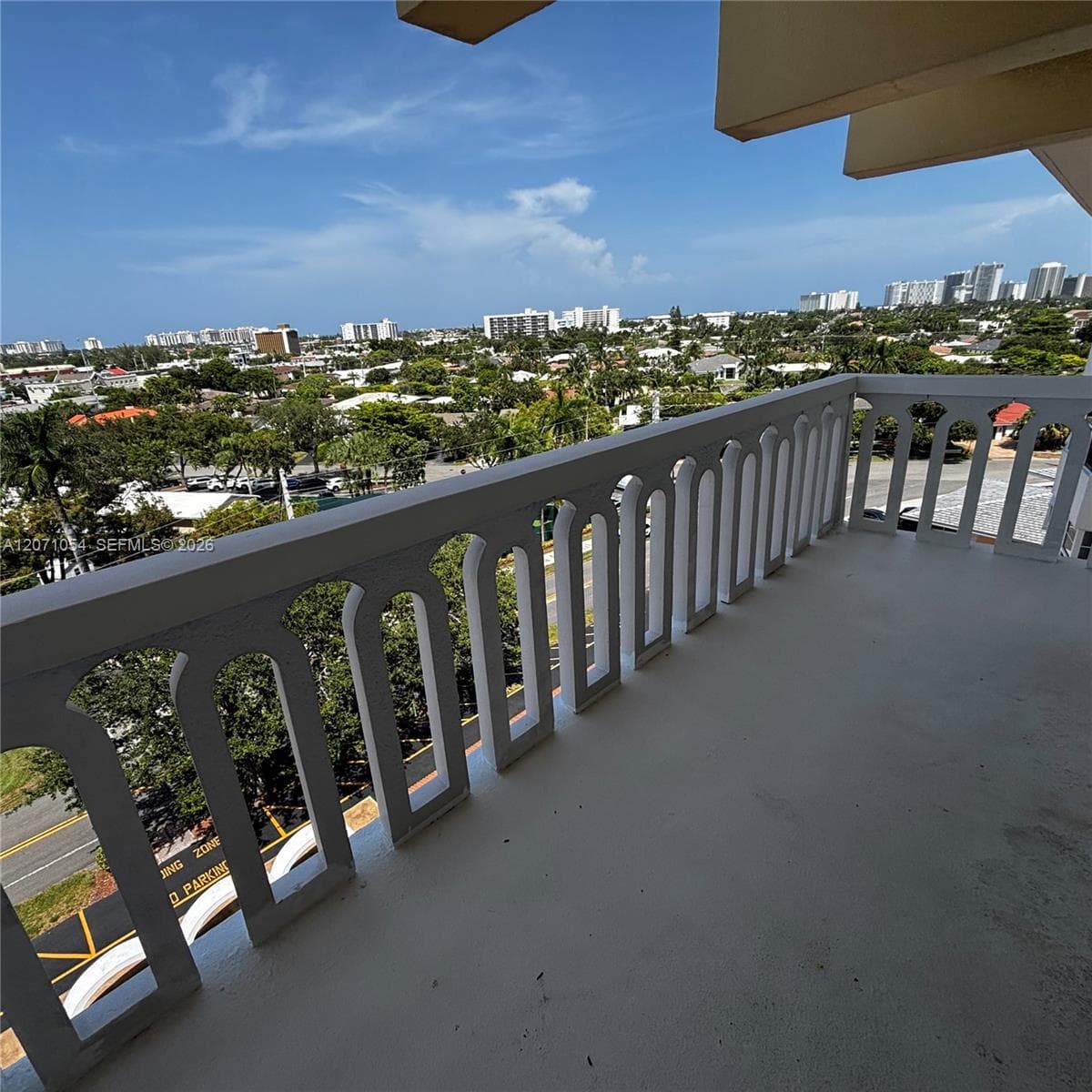 2500 NE 48th Ln # 806, Fort Lauderdale FL 33308 - Fort Lauderdale, FL - Photo 1