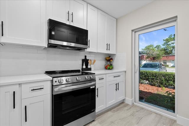742 Nantucket Circle, Lake Worth FL 33467 - Lake Worth, FL - Photo 3