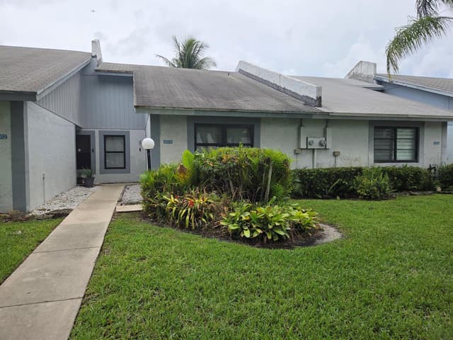 6014 NW 3rd Street, Margate FL 33063 - Margate, FL - Photo 2
