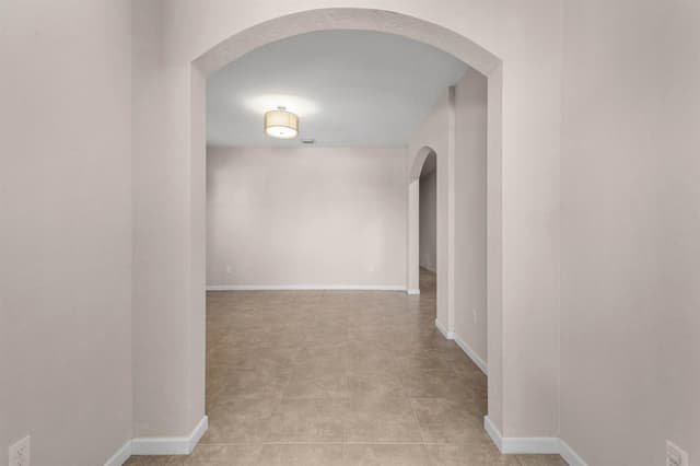 5613 Caranday Palm Drive, FL 33463 - Photo 6