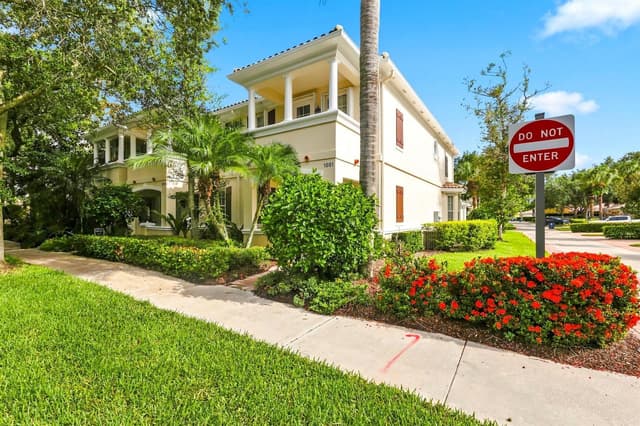 1861 Frederick Small Road, Jupiter FL 33458 - Jupiter, FL - Photo 2