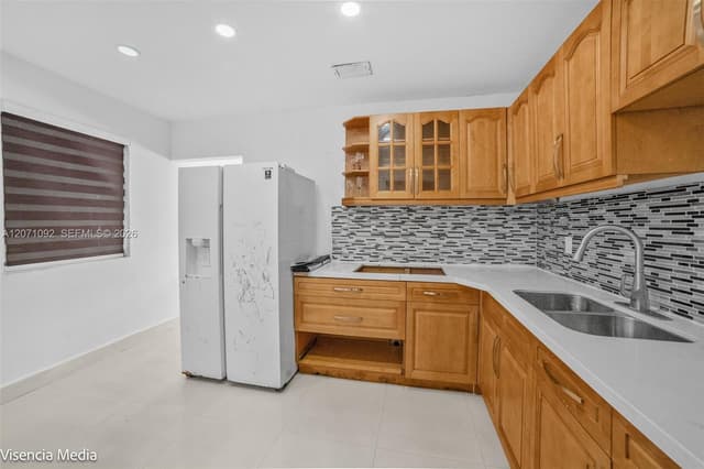 1442 NW 113th Ter, Miami FL 33167 - Miami, FL - Photo 6