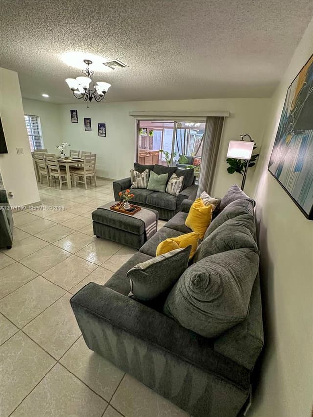 1063 Concert Way, Royal Palm Beach FL 33411 - Royal Palm Beach, FL - Photo 6