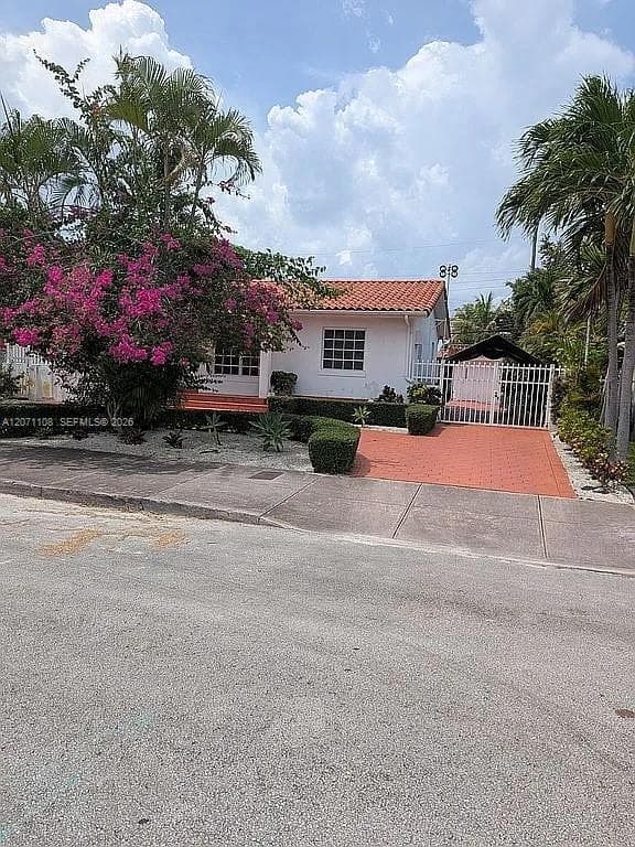 41 Campina Ct, Coral Gables FL 33134 - Coral Gables, FL - Photo 4