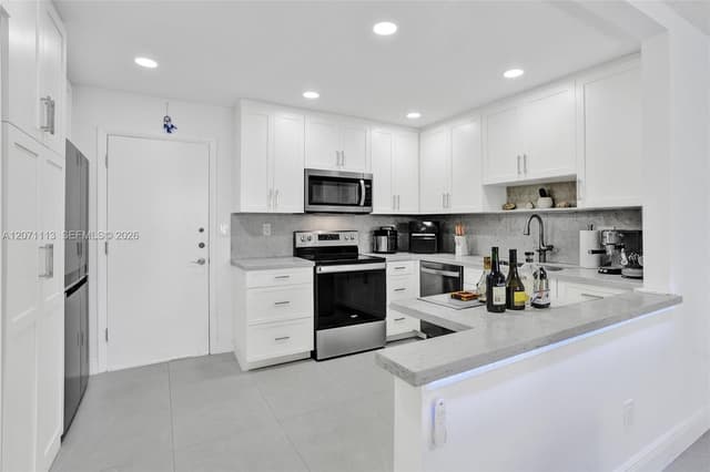 1401 S Ocean Dr # 302, Hollywood FL 33019 - Hollywood, FL - Photo 5