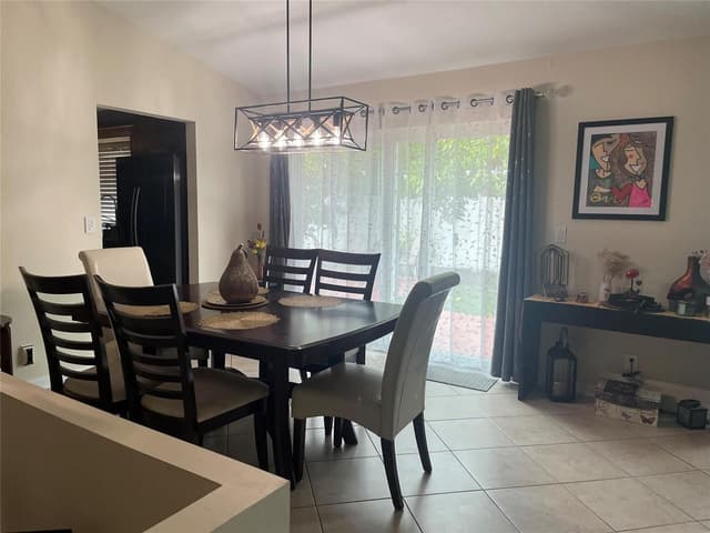 8311 NW 53RD Court, Lauderhill FL 33351 - Lauderhill, FL - Photo 5