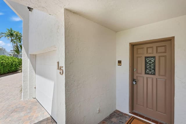 1222 Hillsboro Mile # 15, Hillsboro Beach FL 33062 - Hillsboro Beach, FL - Photo 3