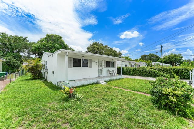 2030 NW 43rd Street, Miami FL 33142 - Miami, FL - Photo 2