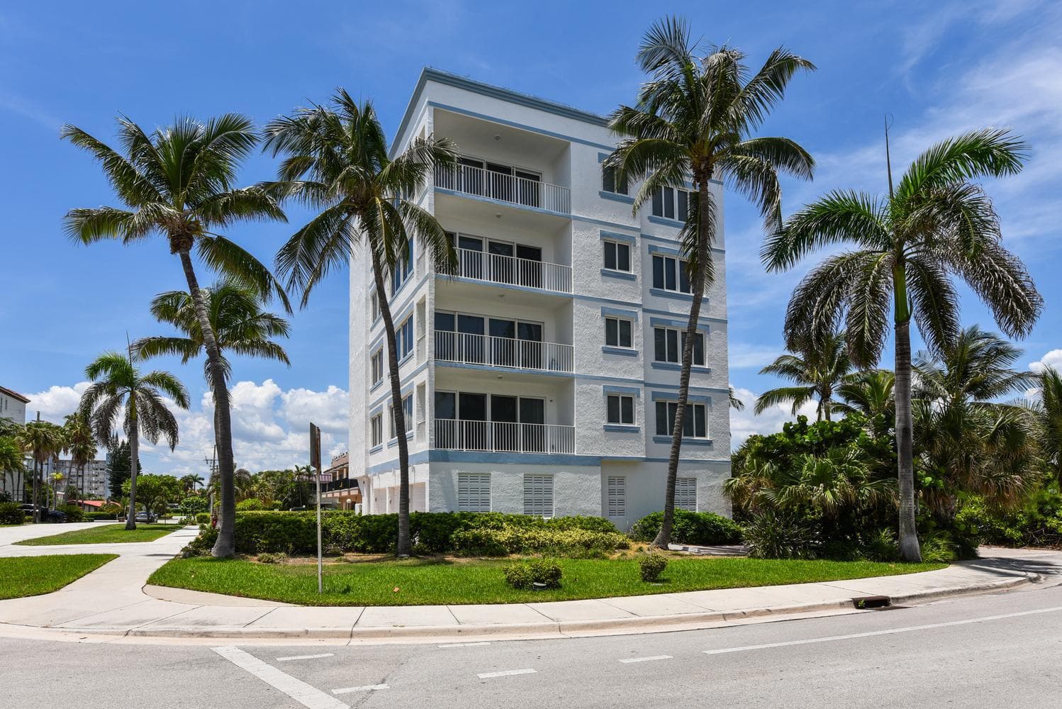 2057 SE 6th Street # 1, Deerfield Beach FL 33441 - Deerfield Beach, FL - Photo 1