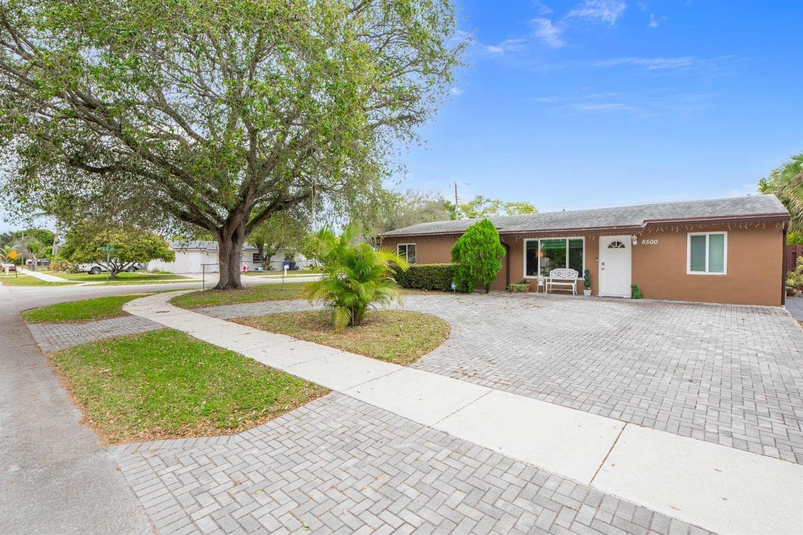 6500 SW 16th Court, Pompano Beach FL 33068 - Pompano Beach, FL - Photo 1