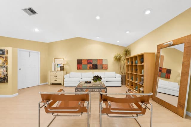 701 NW 25TH Avenue, Delray Beach FL 33445 - Delray Beach, FL - Photo 3