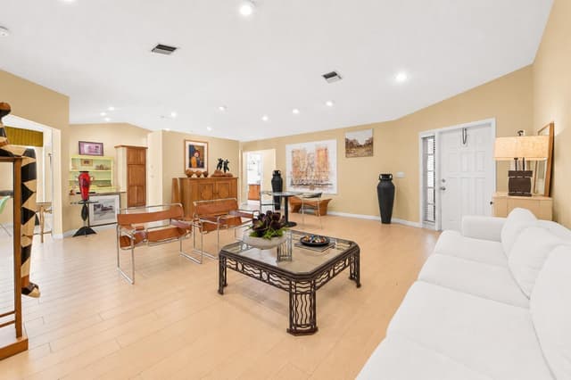 701 NW 25TH Avenue, Delray Beach FL 33445 - Delray Beach, FL - Photo 5