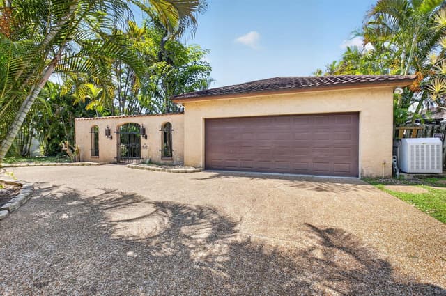 5688 WIND DRIFT Lane, Boca Raton FL 33433 - Boca Raton, FL - Photo 2