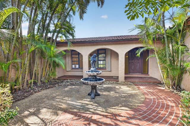 5688 WIND DRIFT Lane, Boca Raton FL 33433 - Boca Raton, FL - Photo 3