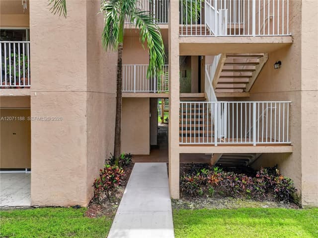 15780 SW 106th Ter # 104, Miami FL 33196 - Miami, FL - Photo 2
