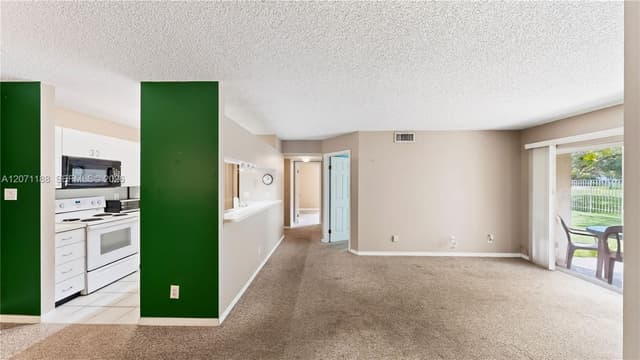 15780 SW 106th Ter # 104, Miami FL 33196 - Miami, FL - Photo 6