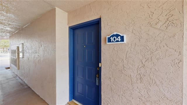 15780 SW 106th Ter # 104, Miami FL 33196 - Miami, FL - Photo 3