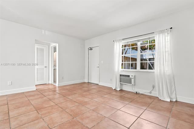 6511 Santona St # C6, Coral Gables FL 33146 - Coral Gables, FL - Photo 4