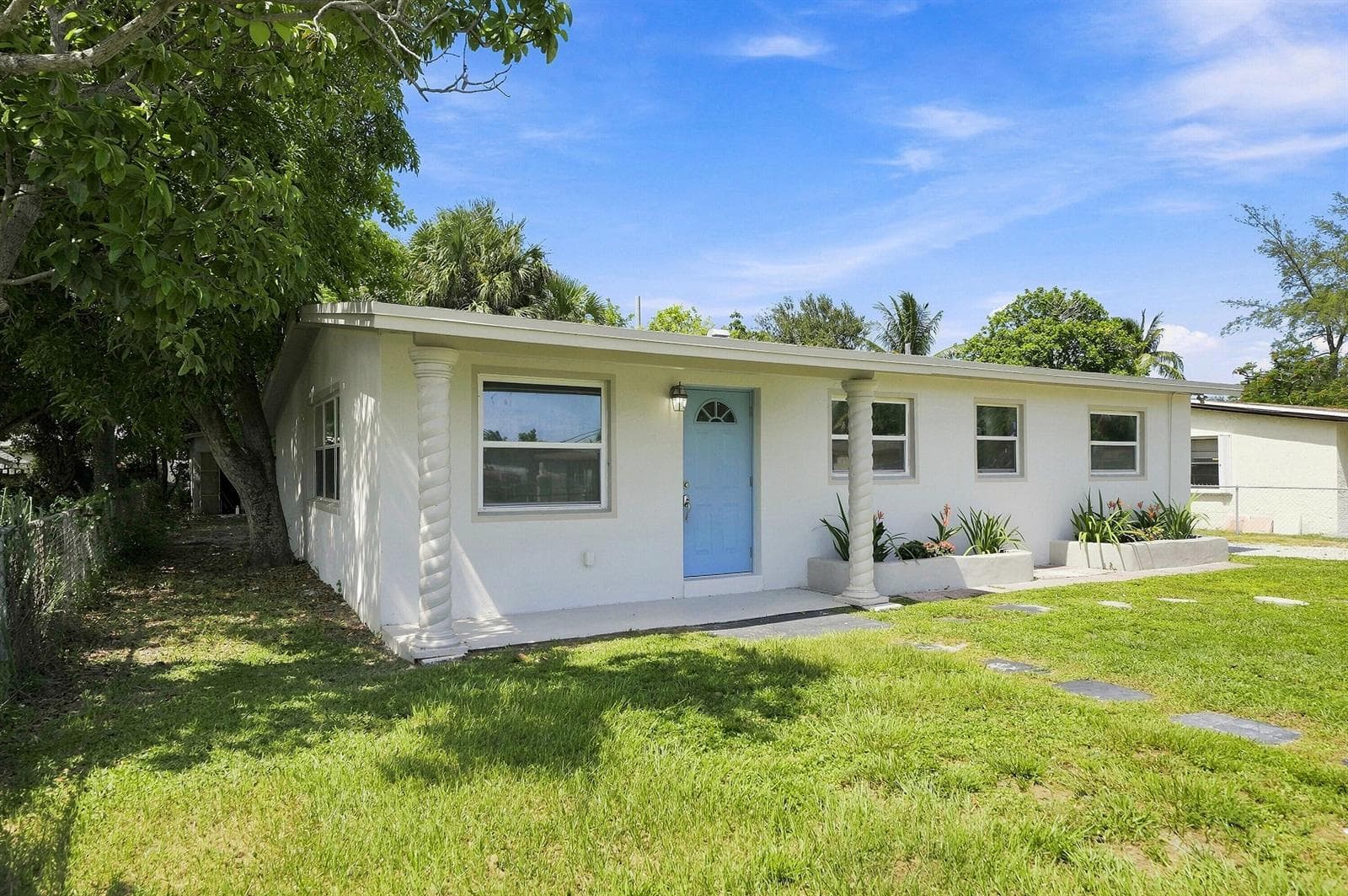 1629 NW 15TH Court, Fort Lauderdale FL 33311 - Fort Lauderdale, FL - Photo 1
