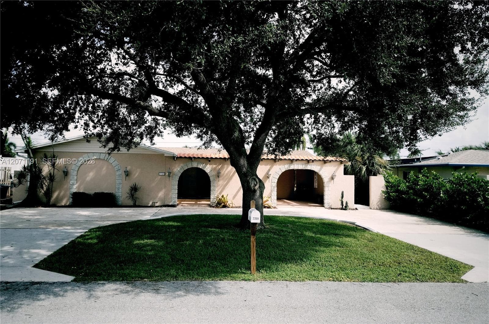 2359 N Wallen Dr, Palm Beach Gardens FL 33410 - Palm Beach Gardens, FL - Photo 1