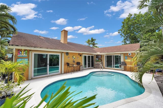 9811 NW 53rd Court, Coral Springs FL 33076 - Coral Springs, FL - Photo 6