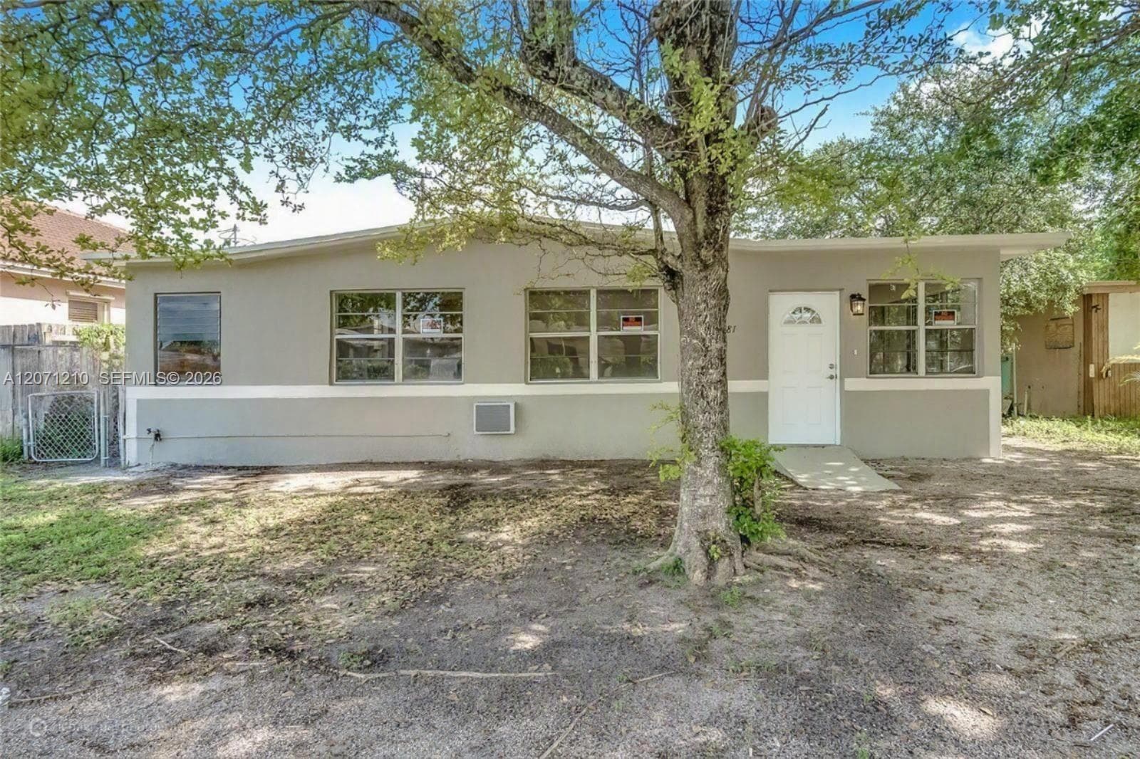 2781 NW 13th Ct, Fort Lauderdale FL 33311 - Fort Lauderdale, FL - Photo 1