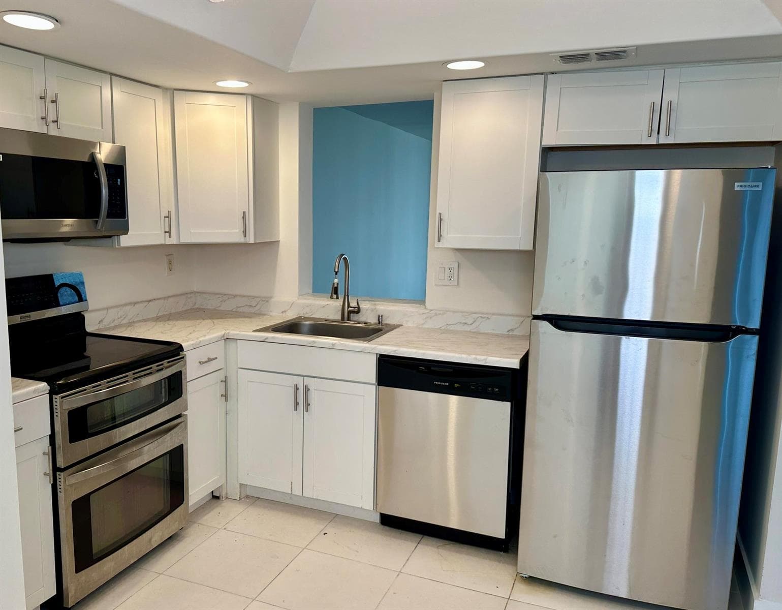 7664 NW 18TH Street # 208, Margate FL 33063