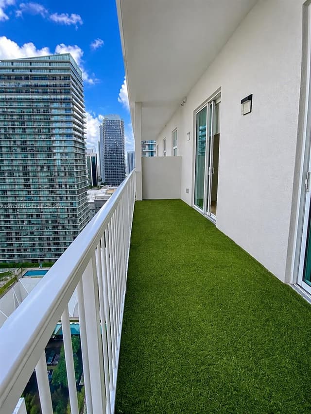 1250 S Miami Ave # 2413, Miami FL 33130 - Miami, FL - Photo 7