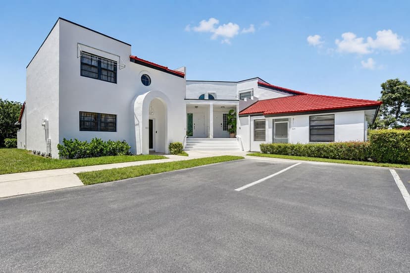 327 NW 36TH Avenue, Deerfield Beach FL 33442