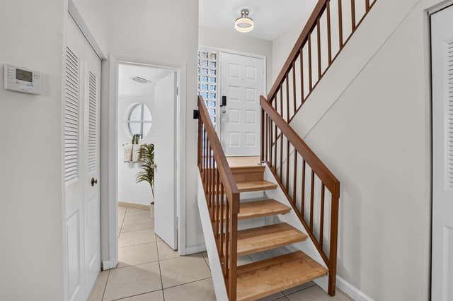 327 NW 36TH Avenue, Deerfield Beach FL 33442 - Deerfield Beach, FL - Photo 5