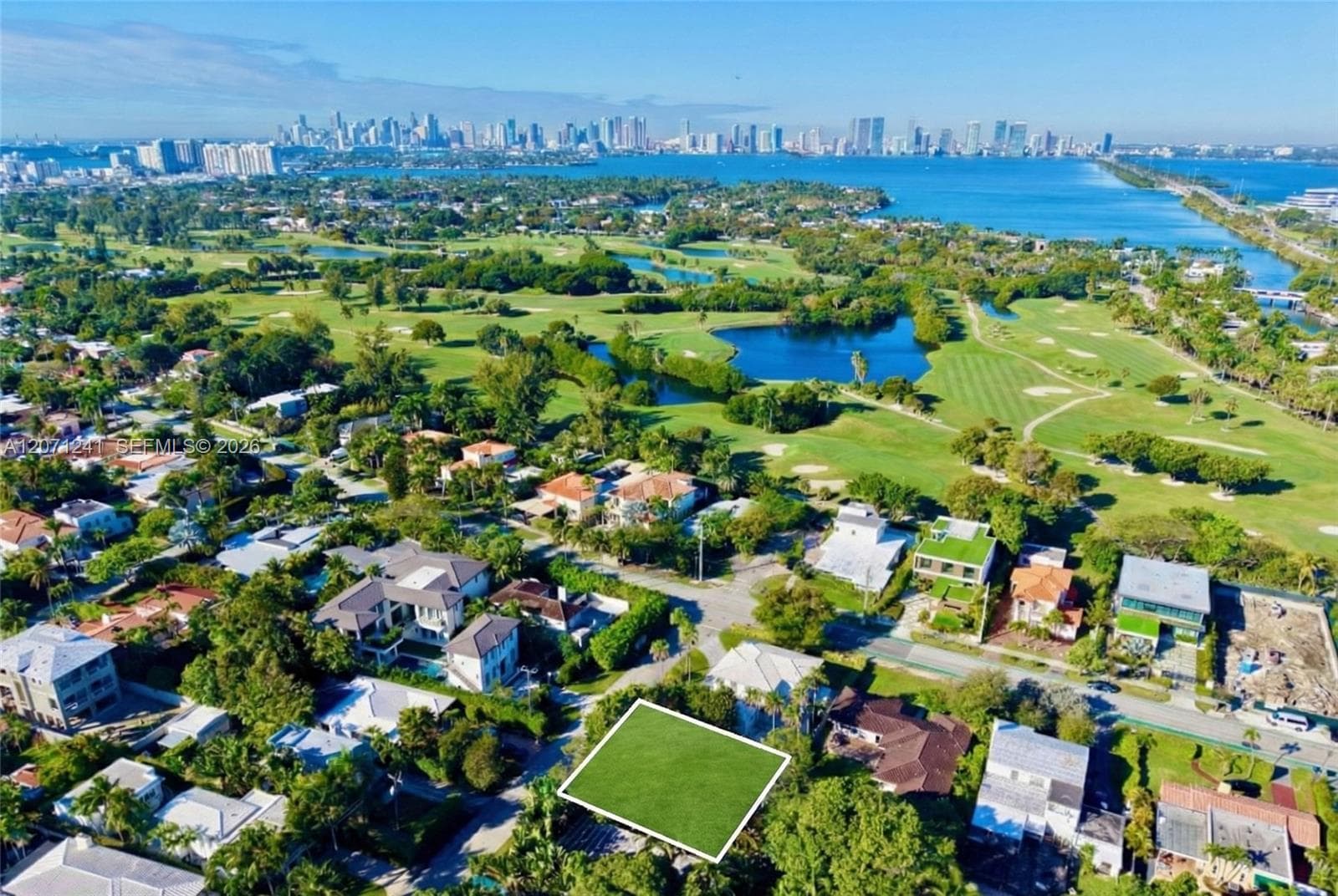 535 W 31st St, Miami Beach FL 33140 - Miami Beach, FL - Photo 1