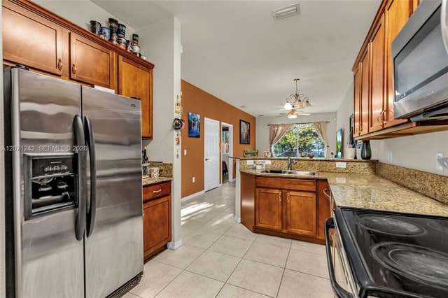 1810 SW 91st Ave, Miramar FL 33025 - Miramar, FL - Photo 3
