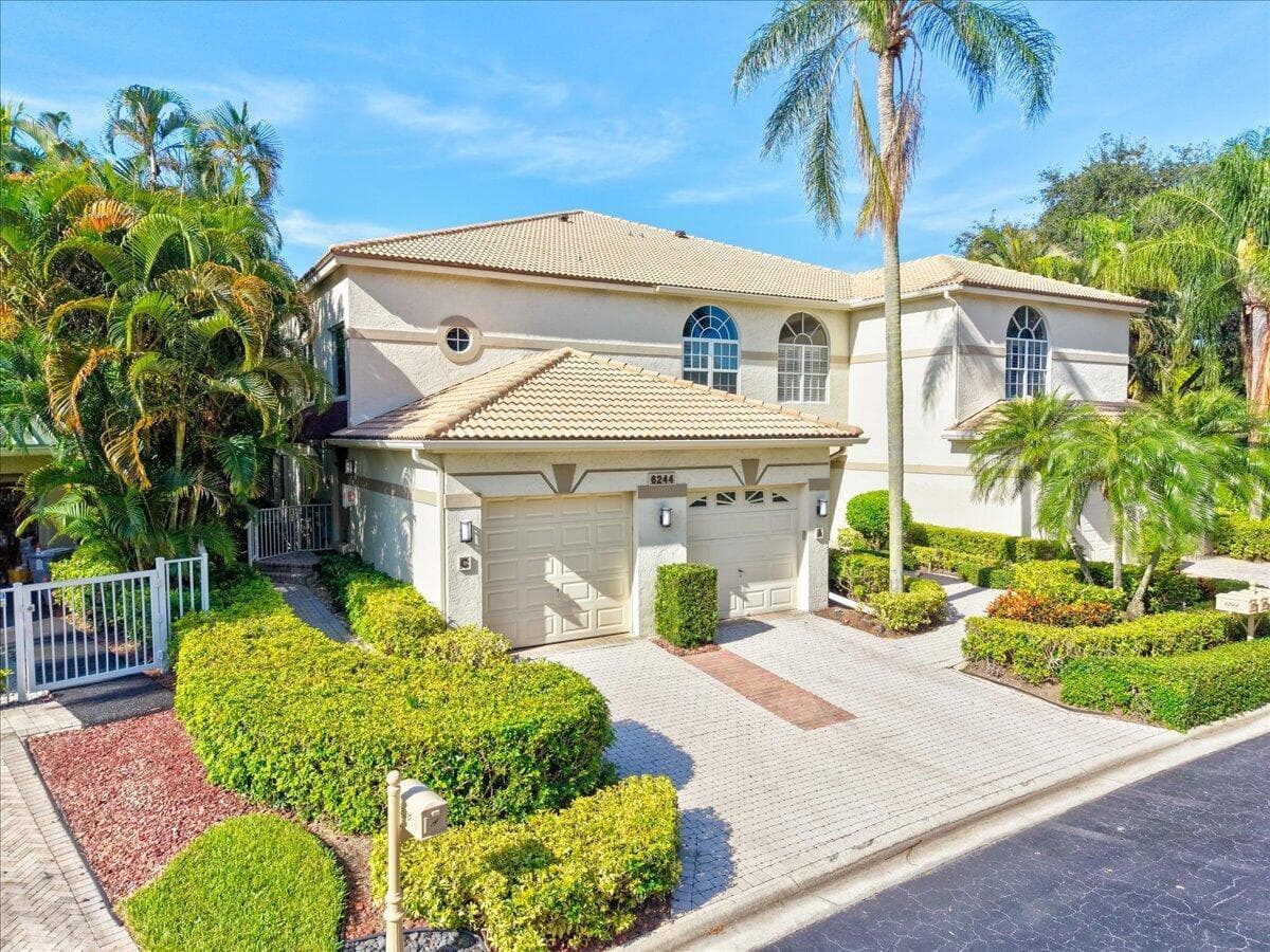 6244 GRAYCLIFF Drive # C, Boca Raton FL 33496 - Boca Raton, FL - Photo 1