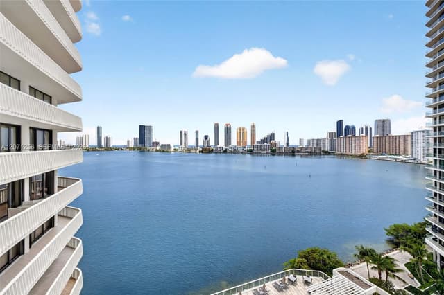 3000 Island Blvd # 1201, Aventura FL 33160 - Aventura, FL - Photo 2