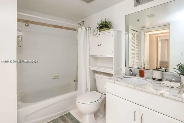 1200 Brickell Bay Dr # 1518, Miami FL 33131 - Miami, FL - Photo 7