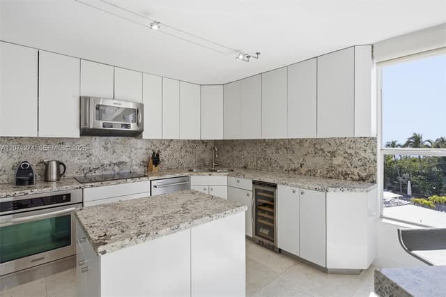 613 Ocean Dr # 5D, Key Biscayne FL 33149 - Key Biscayne, FL - Photo 4
