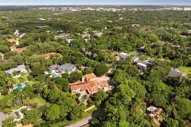 4820 SW 82nd St, Miami FL 33143 - Miami, FL - Photo 5