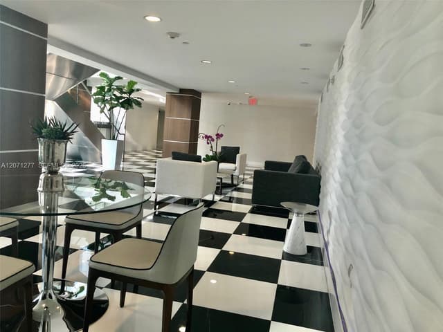 1800 N Bayshore Dr # 814, Miami FL 33132 - Miami, FL - Photo 6