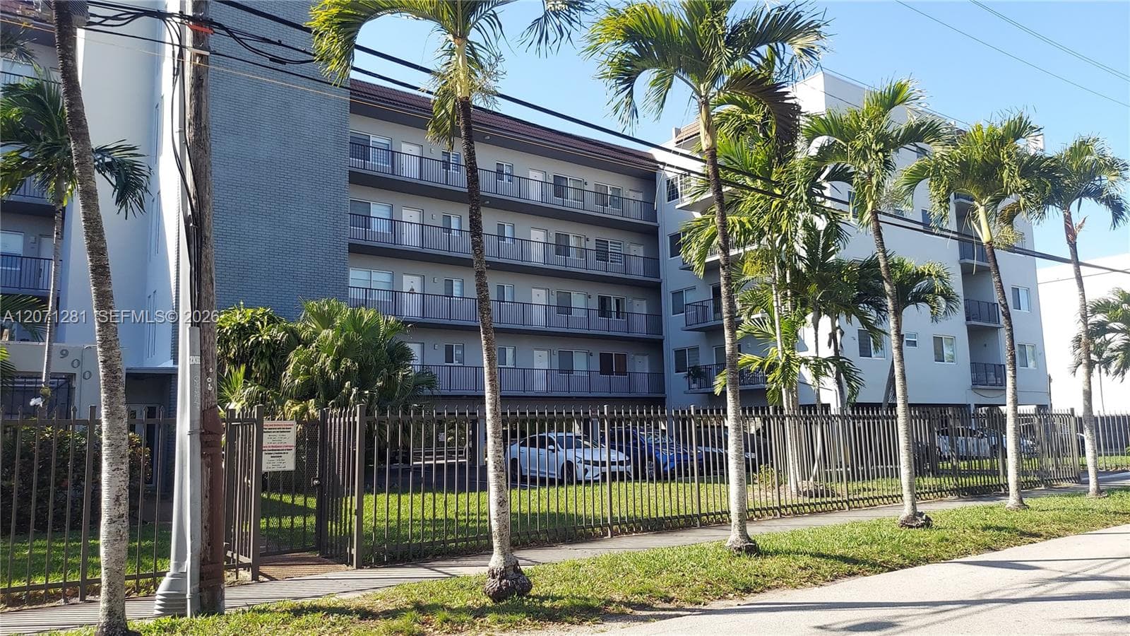 900 SW 84th Ave # 301E, Miami FL 33144 - Miami, FL - Photo 1