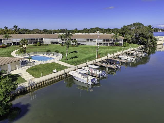 478 Tequesta Drive # 204, Tequesta FL 33469 - Tequesta, FL - Photo 3